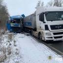 На дорогах Тернопільщини: чотири ДТП за вихідні, 11 постраждалих