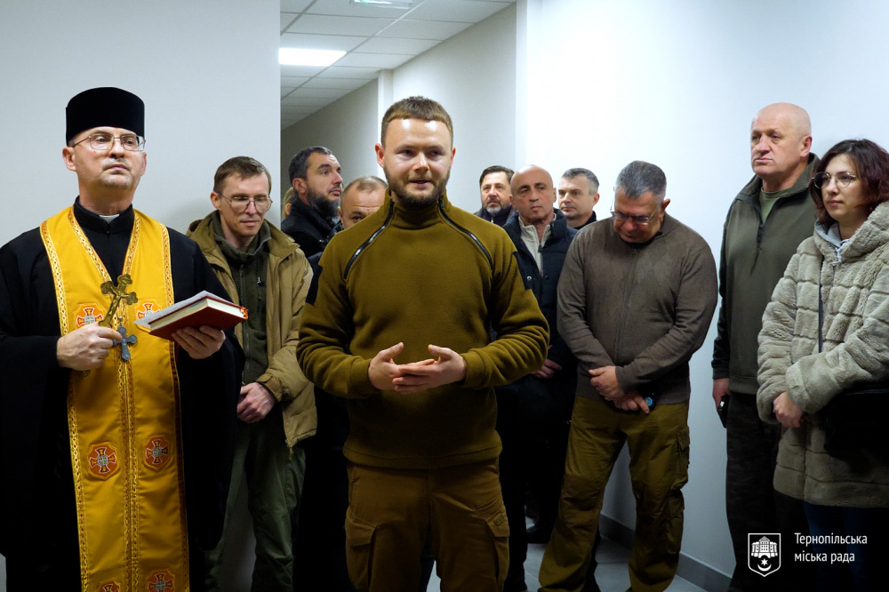 04 12 25 vidkrittya tsentru pidtrimki veteraniv ta rodin geroi v 00 04 32 26 Still005