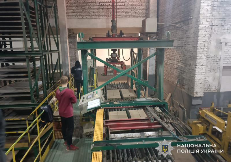 img 4b7cd8b90b613b512c7131f24e63cba3