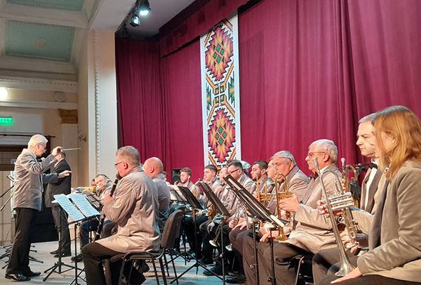 orkestra voli 300925